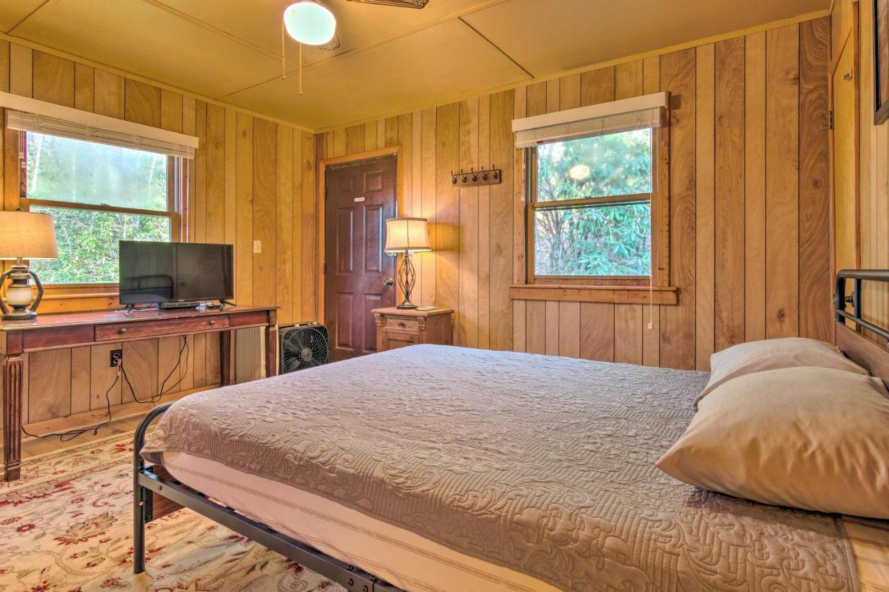 Peaceful Spruce Pine Cabin On 8 Acres With 2 Decks! Eksteriør bilde